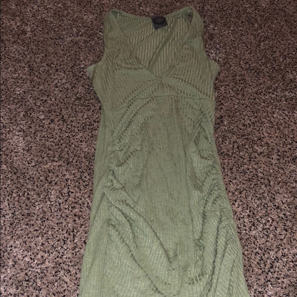 May pink size small dress green - Picture 2 of 4